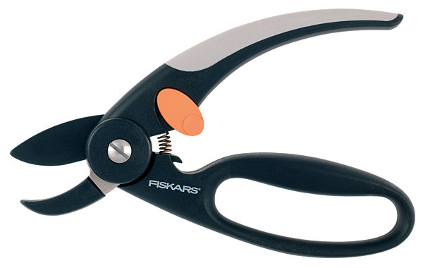 Увеличенная фотография Секатор Fiskars с защитой для пальцев